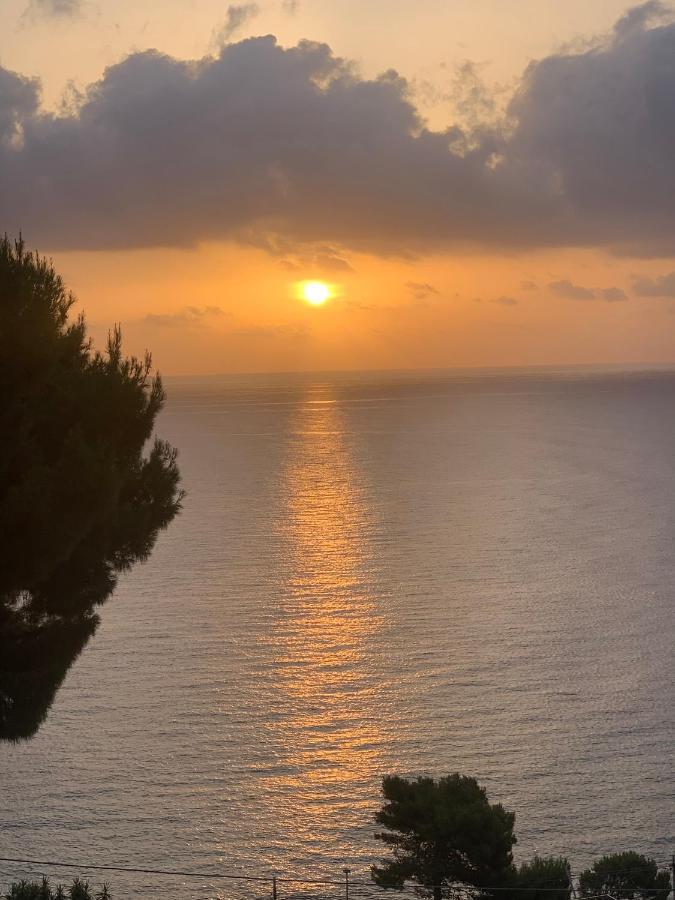 Mondello Addaura Addisio Suite Palermo Buitenkant foto