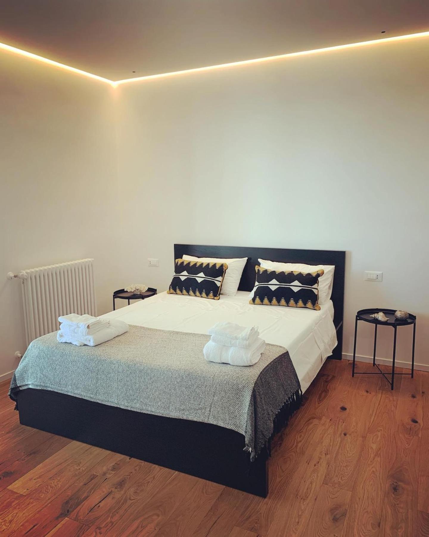 Mondello Addaura Addisio Suite Palermo Buitenkant foto